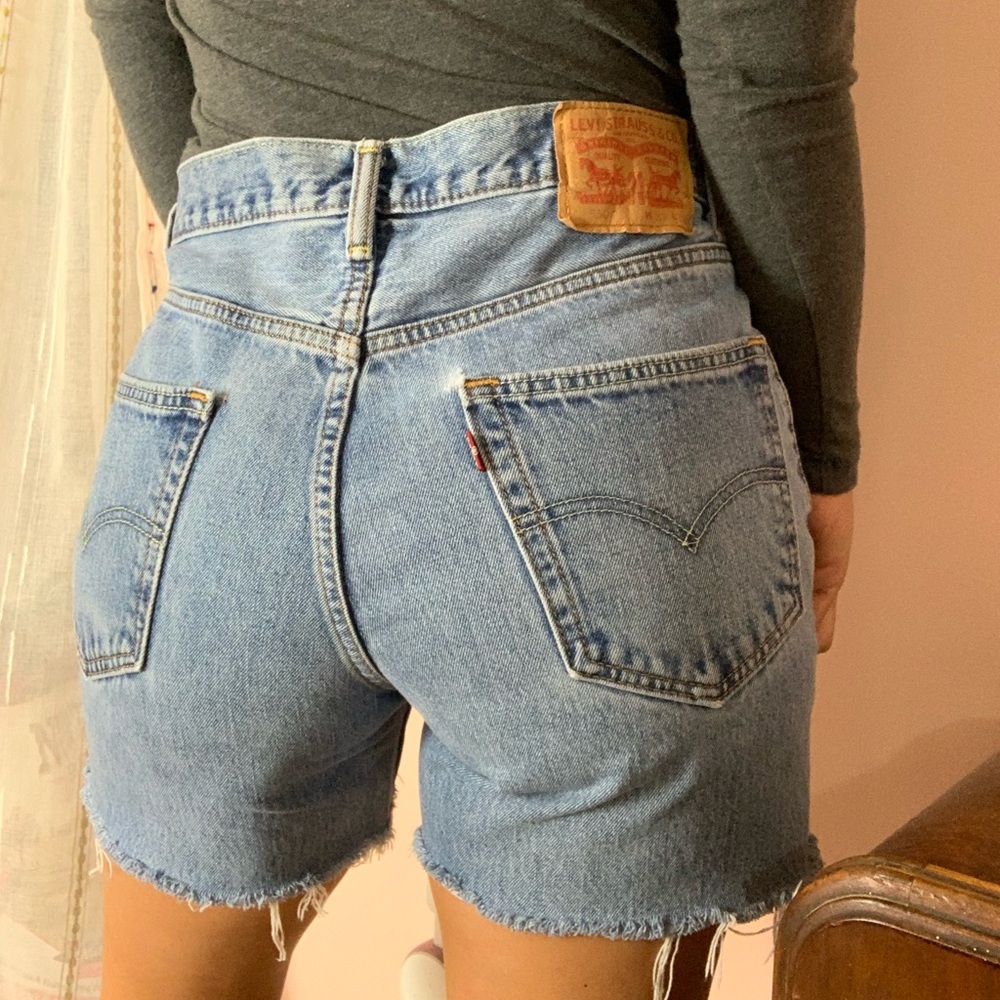 550 Levi’s Cut off shorts